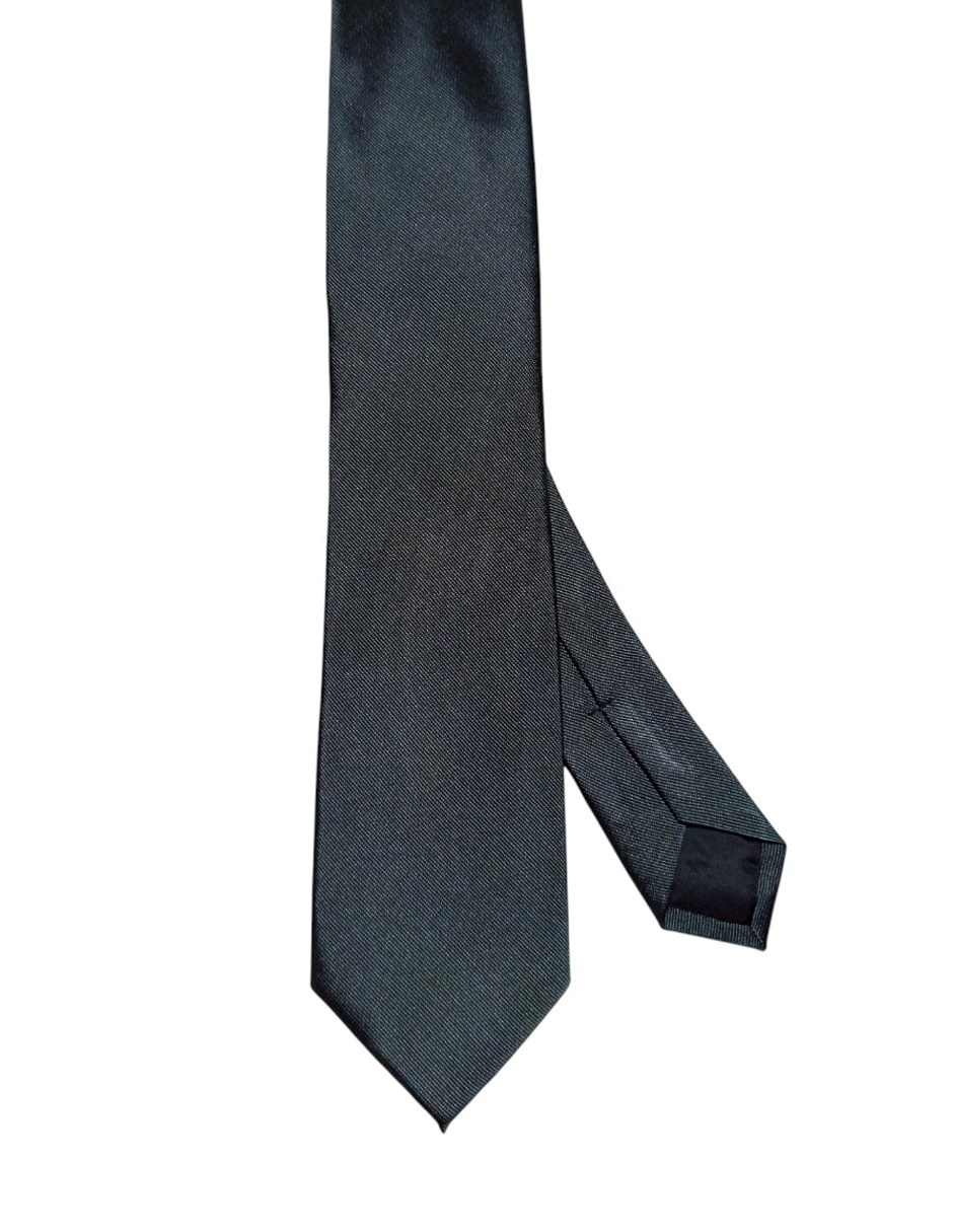 Corbata regular de seda para hombre