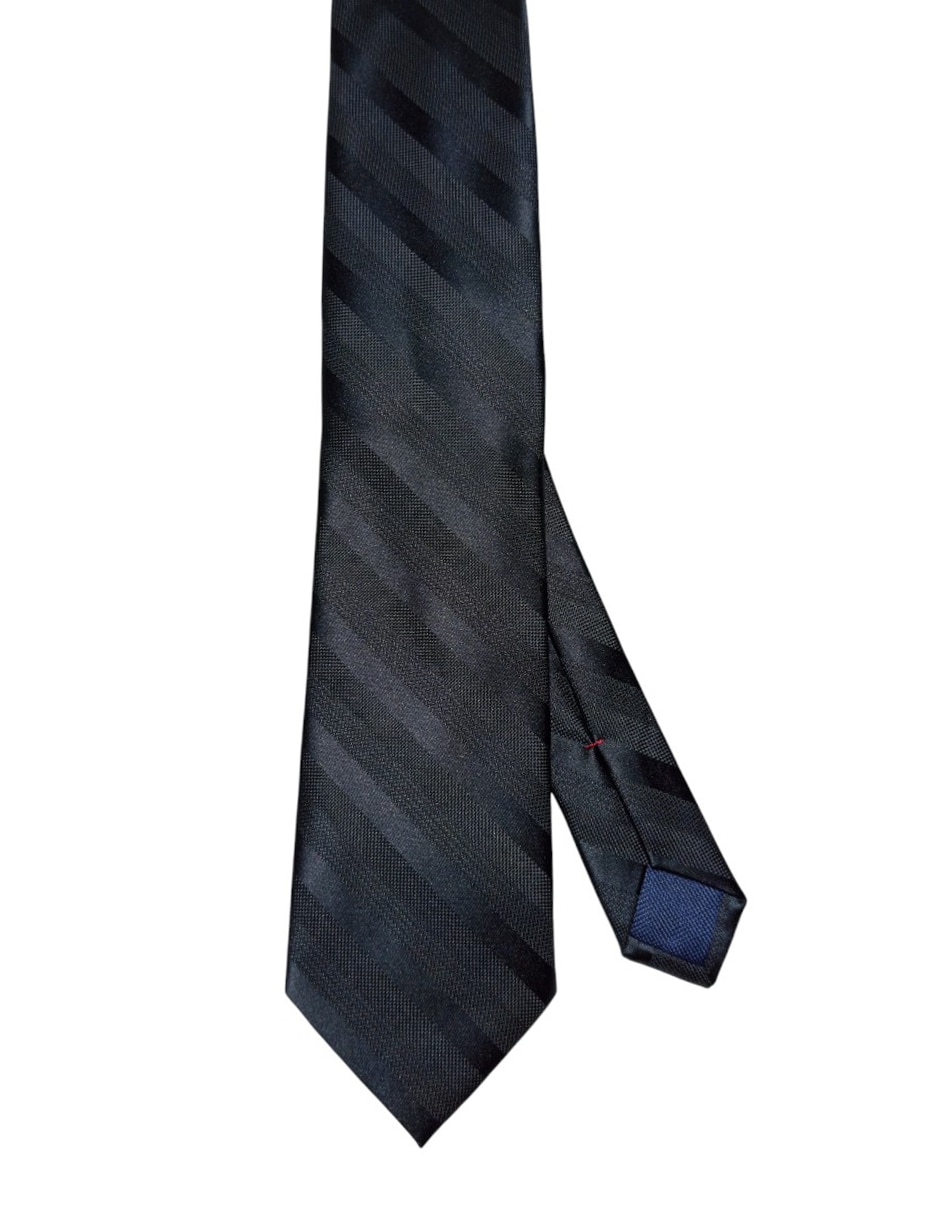 Corbata regular de seda estampado a rayas para hombre Corbata regular de seda estampado a rayas para hombre